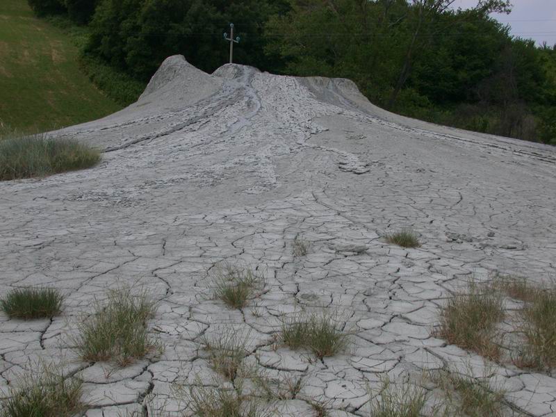 Riserva  naturale Salse di Nirano